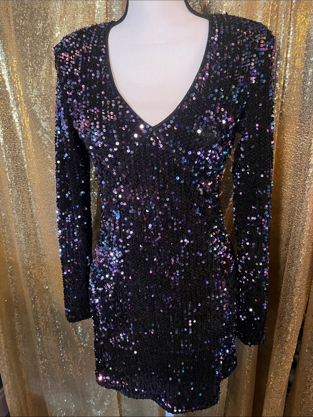 Forever 21 | Dresses | Forever 2 Black Sequin Vneck Long Sleeve Party Dress